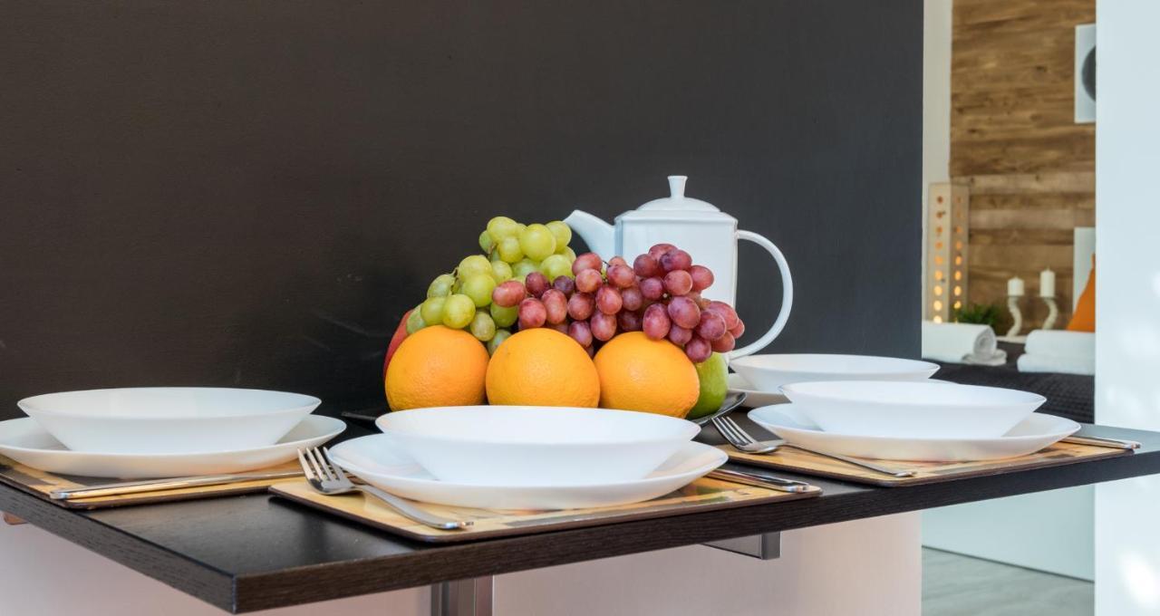 Cracow Best Location Apartment With Garden By Cozyplace Krakau Buitenkant foto