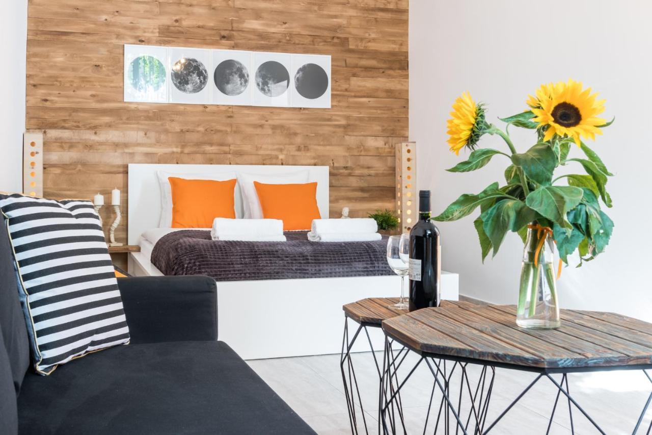 Cracow Best Location Apartment With Garden By Cozyplace Krakau Buitenkant foto