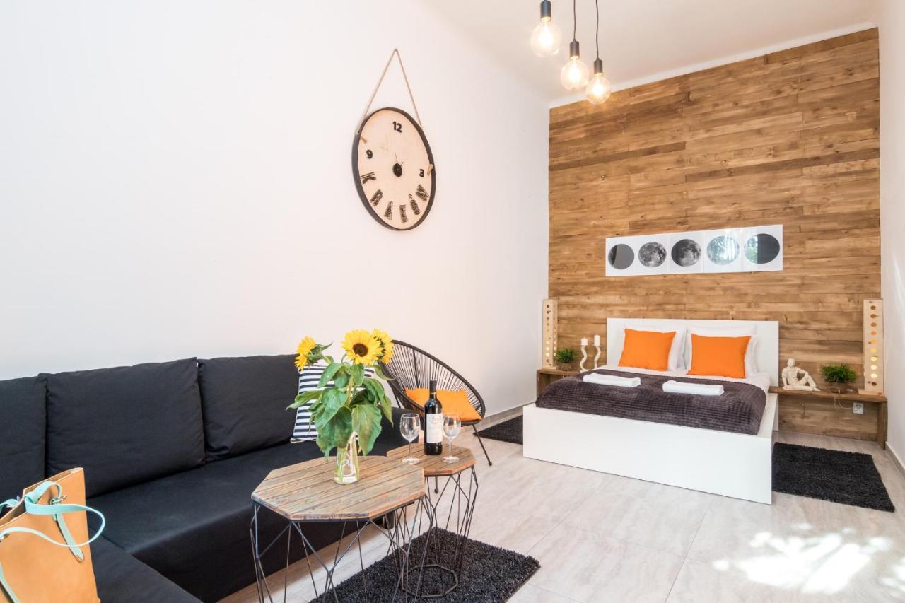Cracow Best Location Apartment With Garden By Cozyplace Krakau Buitenkant foto
