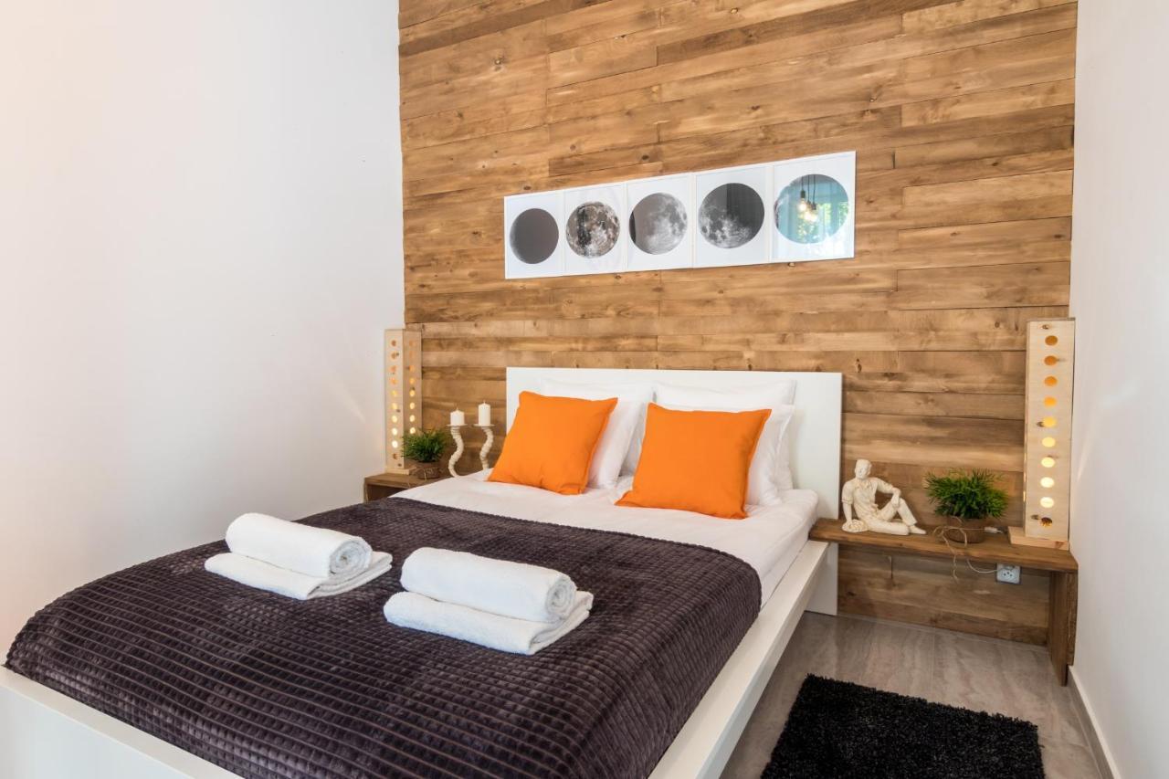 Cracow Best Location Apartment With Garden By Cozyplace Krakau Buitenkant foto