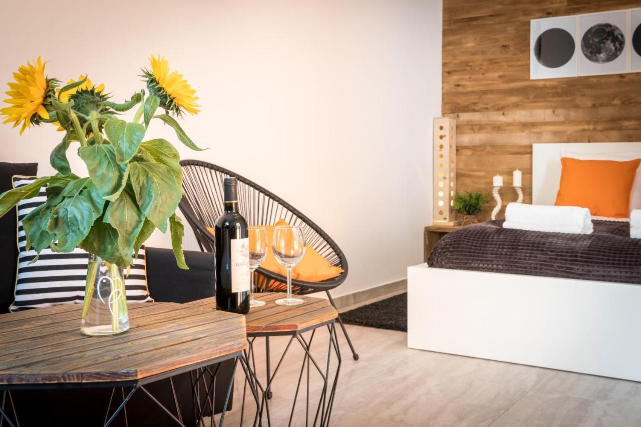 Cracow Best Location Apartment With Garden By Cozyplace Krakau Buitenkant foto